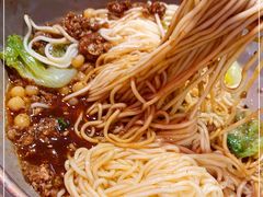 -哇蛙牛功夫面渝都料理(龙阳广场店)