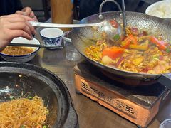 -富正毅三下锅·湘西韵味(天门山索道店)