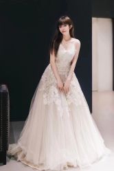 -Vera Wang婚纱礼服旗舰店