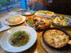 -菲滋BOX(定海凯虹店)