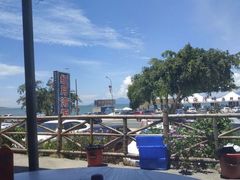 -红月湾海鲜饭店•沙滩海景(双月湾店)