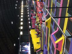 -嘿哟动霸CHUA·新潮玩运动娱乐中心·蹦床滑冰团建乐园