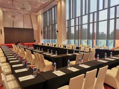 -上海虹桥西郊假日酒店