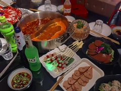 -唯爱KTV聚会餐厅(仙林东城汇店)