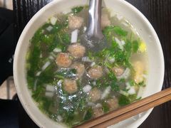 -何胖子丸子汤(南海街店)