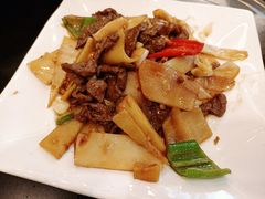 酸笋炒牛肉-美极鲜食坊(宝安南路店)