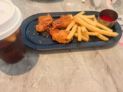 -必胜客(鳌江万达店)