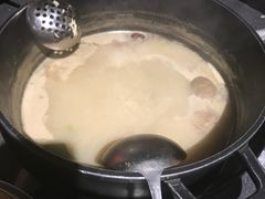 -三人行骨头王火锅(长寿店)