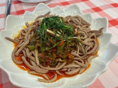 -洪霞餐馆·川菜·鲜货现炒(两江春城店)