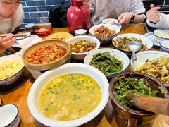 -吃香喝辣·地道衡东菜(南岳大庙店)