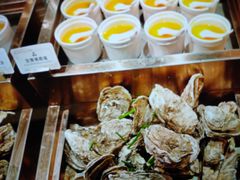 -雍容荟帝王蟹活龙虾展台自助(IFS黑金店)