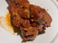 招牌酱大骨-关东小磨东北菜(上海长风大悦城店)