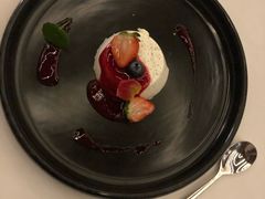 -西山人家·二十年老字号农家菜(旺山店)