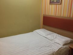 -如家酒店·neo(杭州西湖南宋御街定安路地铁站店)