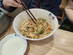 -黎一碗大碗手工面(城市立方店)