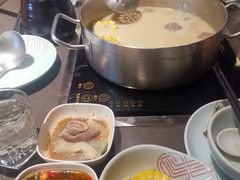 -捞王锅物料理(上海世茂广场店)