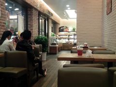 -皇冠幸福里动物奶油生日蛋糕(万达店)