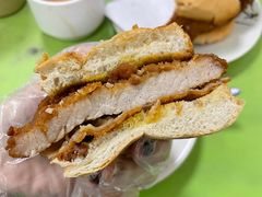 猪扒包-胜利茶餐室