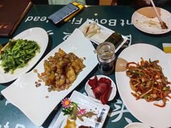 -南京金牛湖巨碗鱼头