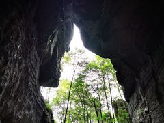 -梭布垭石林景区