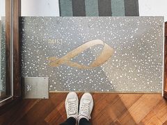 -Line 咖啡(石厦花园店)