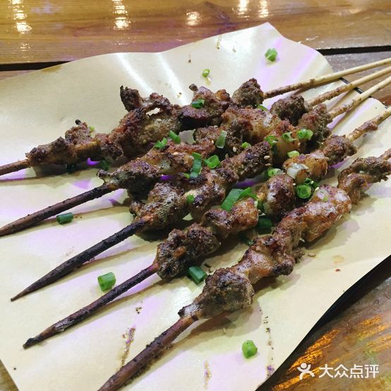 隆炎烧烤(万达广场广益路店)