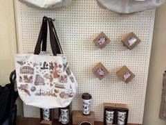 -星巴克(上海长宁来福士1F店)