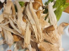 -菌彩云南野生菌火锅(万达广场店)