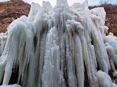-大平台龙居瀑布旅游区