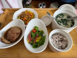 -湖畔阳光月子中心(泰达会馆店)