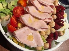 主厨推荐沙拉-Ambra Haus琥珀屋精酿餐厅(宝山店)