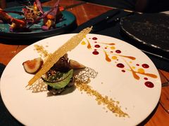 香煎鸭肝配核桃碎热情果及树莓汁-AZUL by FUEL蓝色·法式酒馆(琶醍店)