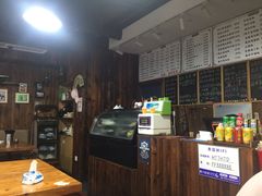 -何太太馄饨面铺(大浒东苑店)