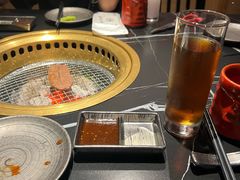 -山川小町·极番烧肉(新地假日广场店)