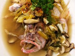 -大树下海鲜饭店