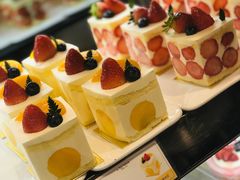 -罗森尼娜(德思勤店)