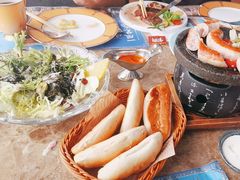 -魅力边城旋转餐厅