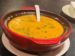 -蝴蝶里·粤菜·点心(滨江龙湖店)