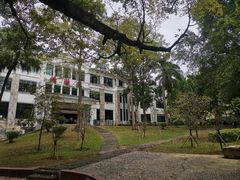 -广东外语外贸大学(白云山校区)