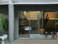 -洪小鹏生活美学馆(领SHOW天地店)