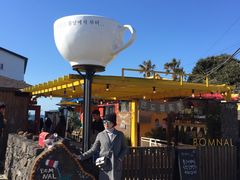 -Cafe Aewol Monsant
