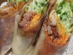 -小镇大厨新概念复合中餐厅(万达广场大连高新店)