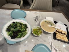 -高玛纳驴肉火烧(一世界店)
