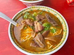 -金杨拉面王小吃面馆·牛三宝面·红烧牛肉粉