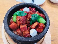 石锅红烧肉-山东宾馆·齐鲁苑餐厅