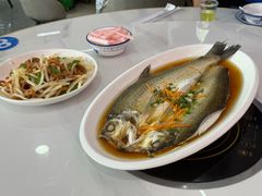 -丹水桥地锅鱼·翘嘴鲌·地方特色全鱼宴(丹江口大坝店)