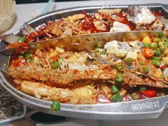-江边城外烤全鱼(龙德广场店)