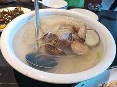 -鑫悦楼煎蟹·16年海鲜大排档