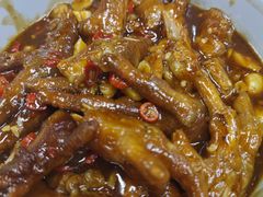 红烧鸡脚-老三样·旧食新味(万寿宫店)