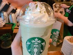 -星巴克(汤臣国贸大厦店)